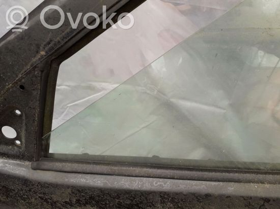 BMW 3 E36 Front door window glass four-door