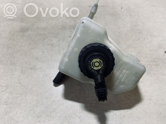 BMW 1 E81 E87 Brake fluid reservoir 03350886561 033508-86561 03350886561 033508-86561