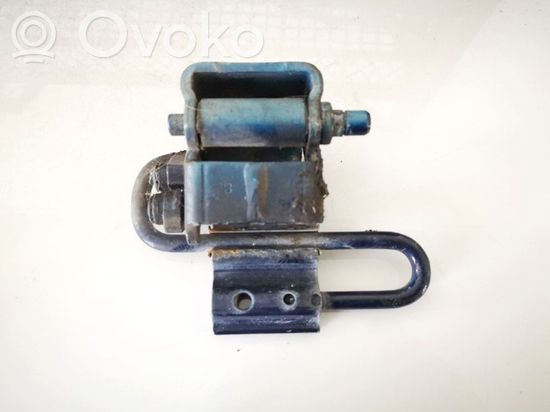 Audi A4 S4 B6 8E 8H Rear door lower hinge 8e0833412 8e0833412