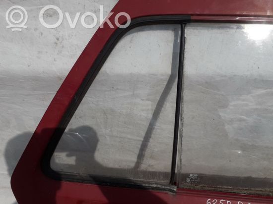 Volkswagen Golf II Rear vent window glass