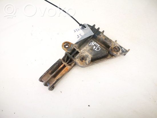 Audi 80 90 S2 B4 Front bumper mounting bracket 8a0807284 8a0807284