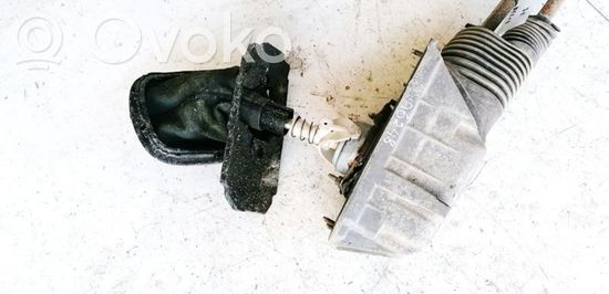 Volkswagen PASSAT B5 Gear selector/shifter (interior) 8D0711025 8D0711025