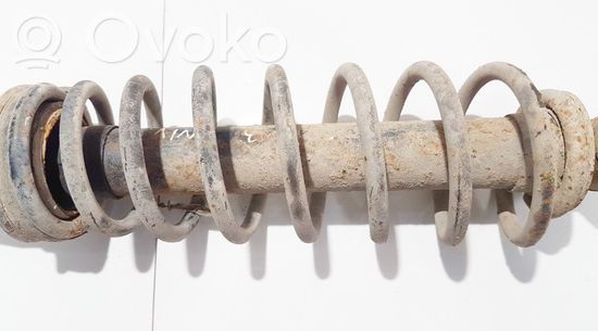 Volkswagen Golf III Rear coil spring