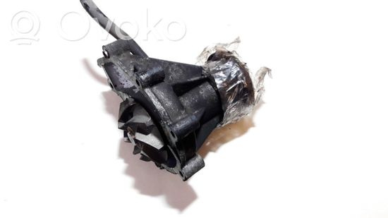 Mercedes-Benz Vito Viano W638 Water pump 6032010110 6032010110