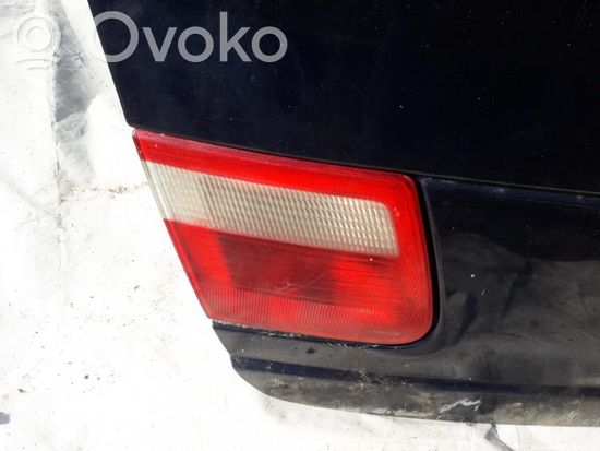 BMW 3 E46 Tailgate rear/tail lights