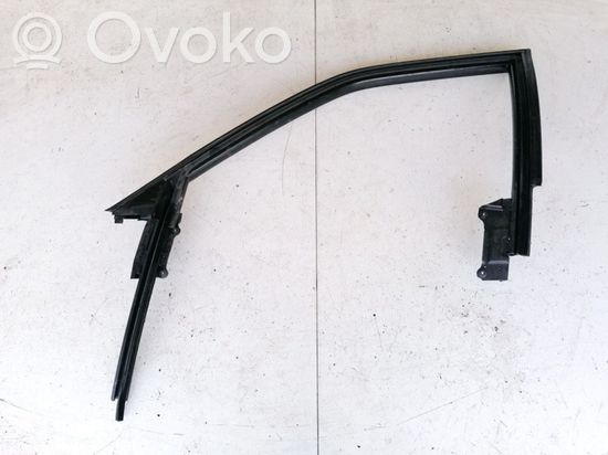 Audi 80 90 S2 B4 Front door window/glass frame