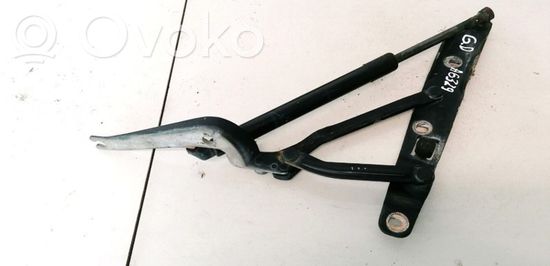 BMW 5 E39 Tailgate/trunk/boot hinge