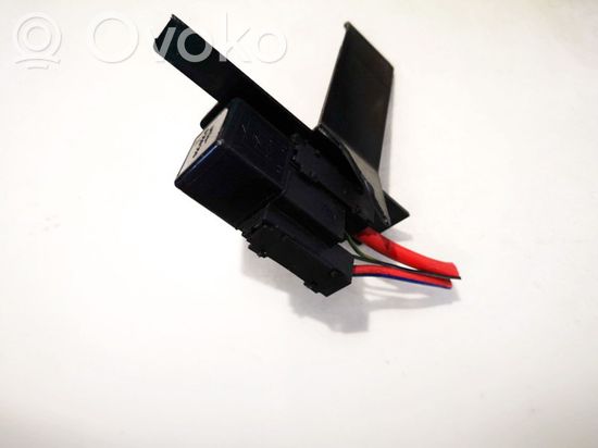 BMW 5 E39 Other relay 61368350358 61.36-8350358 v23134-j52-x173 61368350358 61.36-8350358 v23134-j52-x173