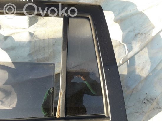Volkswagen Bora Rear vent window glass