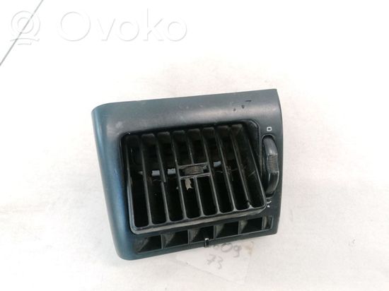 Volkswagen PASSAT B3 Dash center air vent grill 357819984 357819984