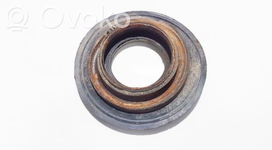 Audi A6 S6 C4 4A Coil spring mount