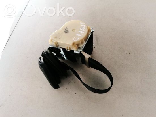 Volkswagen Touran I Rear seatbelt 33028962 33028962