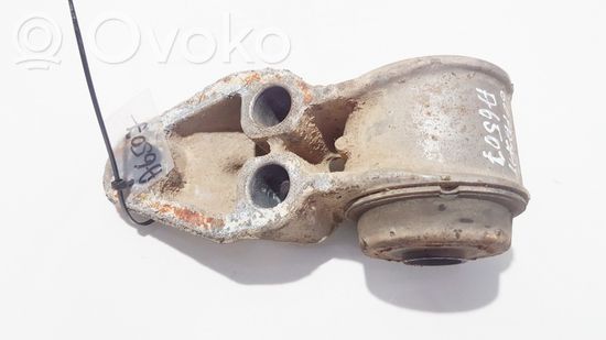 Volkswagen PASSAT B5 Rear axle beam mounts housing 4b0501522e 4b0501521e 8e0501521h 8e0501522h 4b0501522e 4b0501521e 8e0501521h 8e0501522h