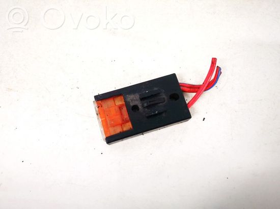 Audi A4 S4 B5 8D Fuse 8a0937530 8a0937530