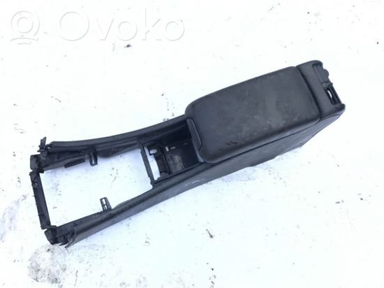Mercedes-Benz C W203 Armrest dbby021110 dbby021110