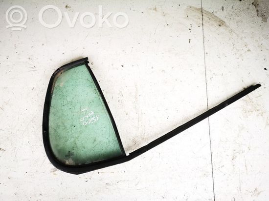 Volkswagen Polo III 6N 6N2 6NF Rear vent window glass