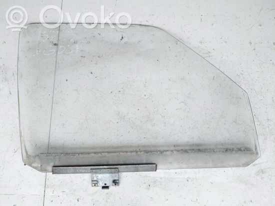 Volkswagen Golf II Front door window glass four-door