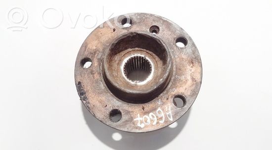 BMW 7 E65 E66 Rear wheel hub