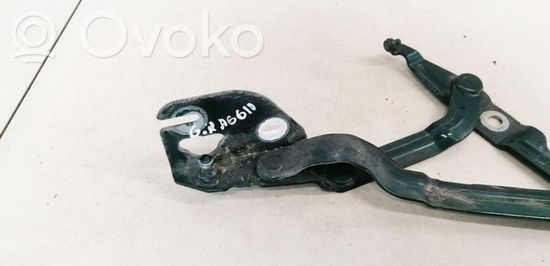 Audi A4 S4 B5 8D Tailgate/trunk/boot hinge 8D5827301C 8D5827301C