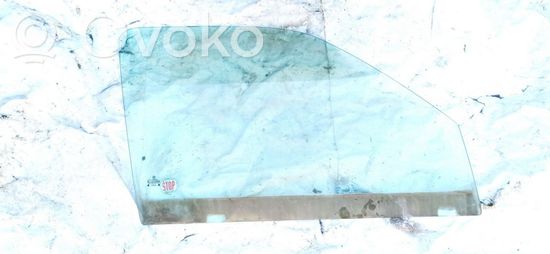 Volkswagen Golf III Front door window glass four-door