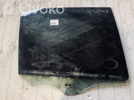 BMW 7 E38 Rear door window glass