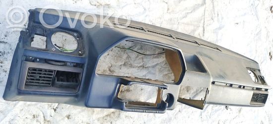 Audi 100 200 5000 C3 Dashboard