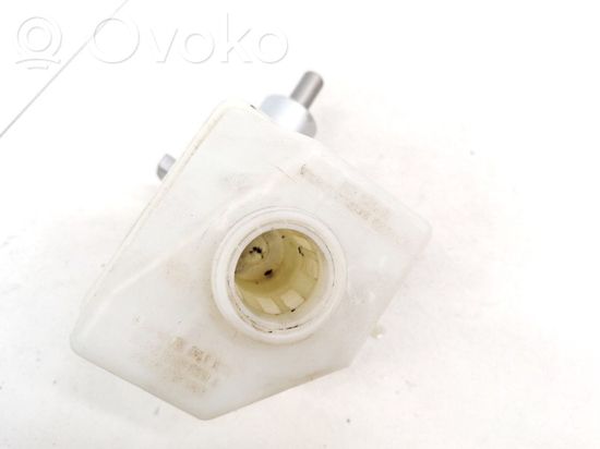 BMW X3 E83 Master brake cylinder 320671991 320671991