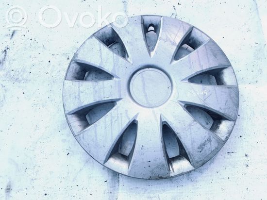 Volkswagen PASSAT B4 R14 wheel hub/cap/trim