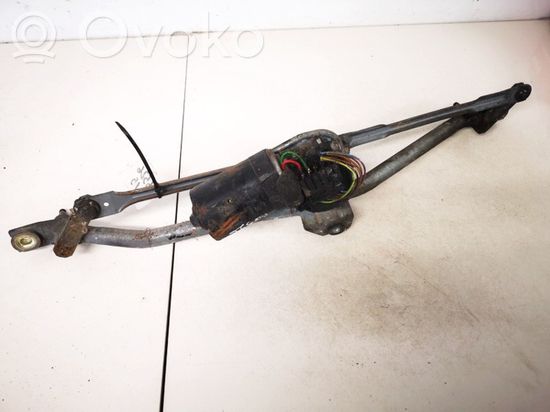Audi A4 S4 B5 8D Front wiper linkage and motor