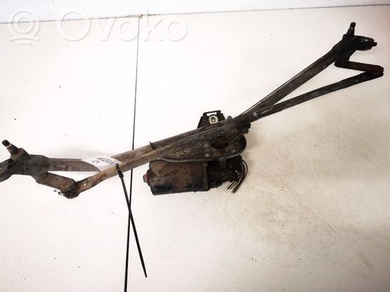 Audi A4 S4 B5 8D Front wiper linkage and motor
