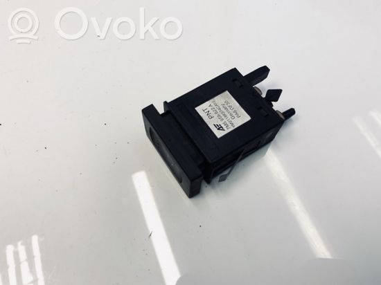 Volkswagen Sharan Windscreen/window heater switch 7m5959622a ym2118k574caw 7m5959622a ym2118k574caw