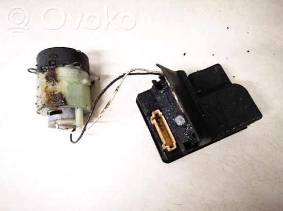 Mercedes-Benz A W168 Vacuum pump 1688000148 1688000148