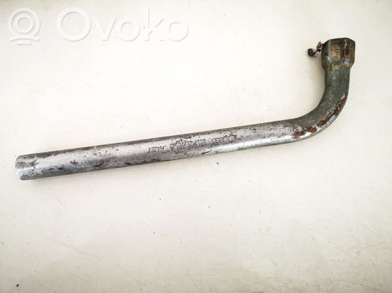 Audi A6 S6 C4 4A Wheel nut wrench 171012219a 171012219a