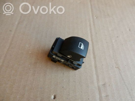 BMW 3 E46 Electric window control switch 692224 BMW 40451