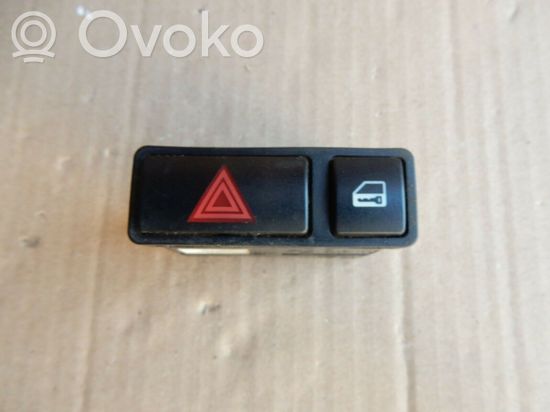 BMW 3 E46 Hazard light switch 8368920 BMW 40424