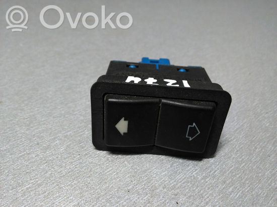 BMW 7 E38 Electric window control switch 8368932