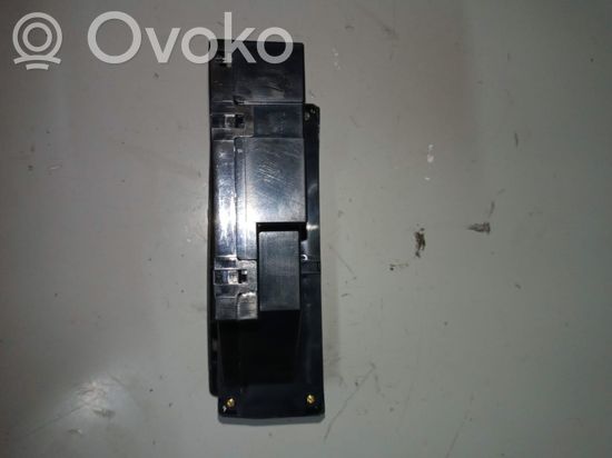 BMW X5 E53 Quarter vent window switch 6937483 E53
