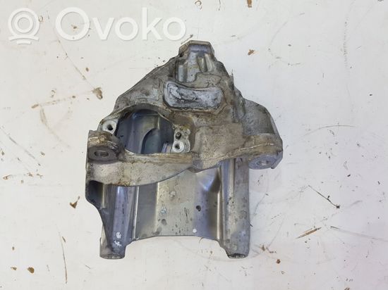 Audi A4 S4 B9 Engine mounting bracket 4M0199307BH