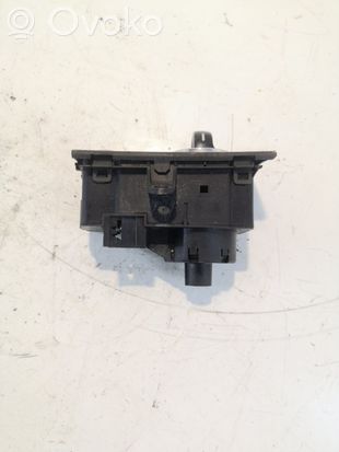 Mercedes-Benz E W211 Light switch 2115450104