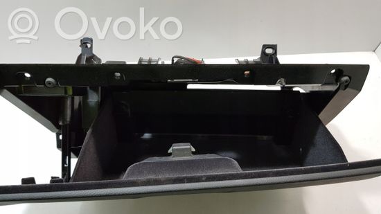 BMW 3 E90 E91 Glove box set 7075479