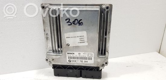 BMW 1 E82 E88 Engine control unit/module ECU 0281011631 7795844 7796562