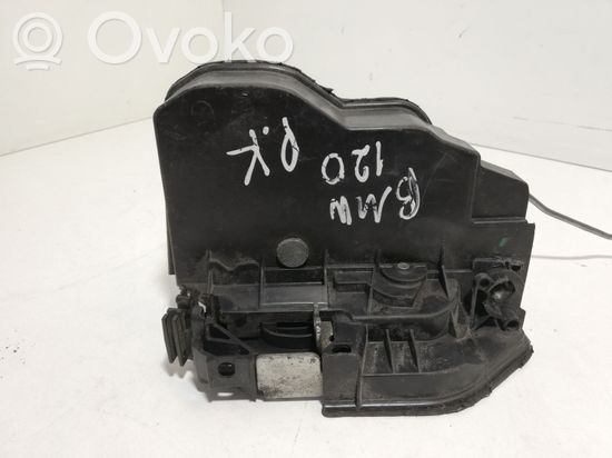 BMW 1 E82 E88 Front door lock 7202149 A053702