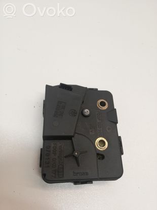 BMW 3 E90 E91 Tailgate window lock/catch/latch 51248218849