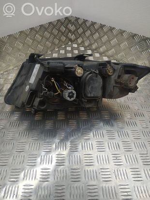 BMW 3 E90 E91 Headlight/headlamp 20B439