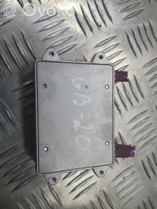 Audi A4 S4 B7 8E 8H Aerial antenna amplifier 8E0035456E