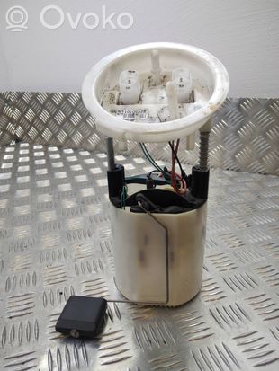 BMW 1 E81 E87 In-tank fuel pump 7197048