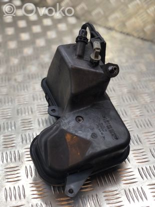 BMW 5 E60 E61 Coolant expansion tank/reservoir 10617211