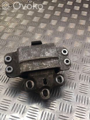 Volkswagen Jetta V Engine mount bracket 1K0199555