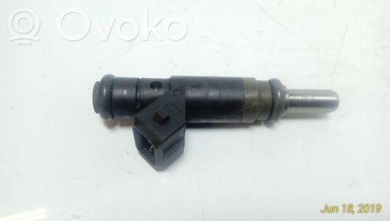 BMW 3 E90 E91 Fuel injector 7506158