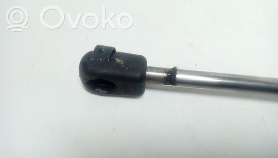 Audi A8 S8 D3 4E Tailgate/trunk strut/damper 4E0827551A